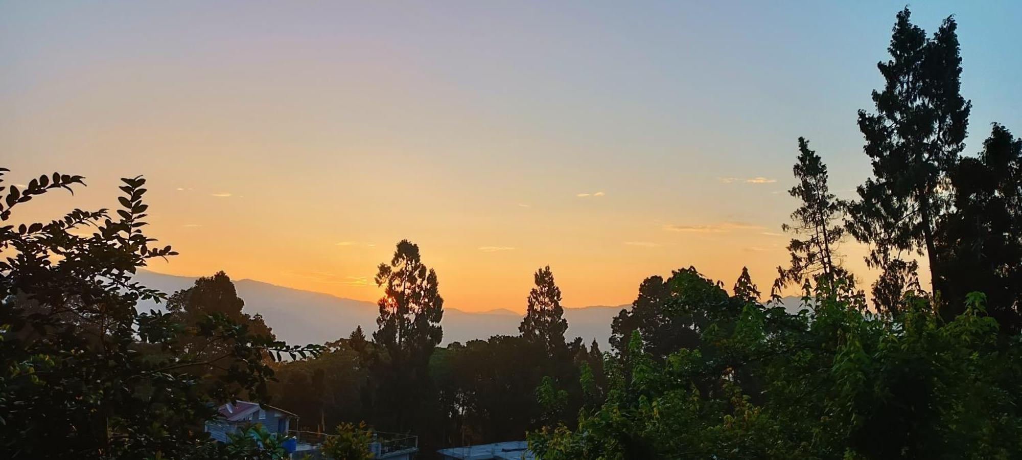 Mansarover Home Stay Kalimpong Ngoại thất bức ảnh