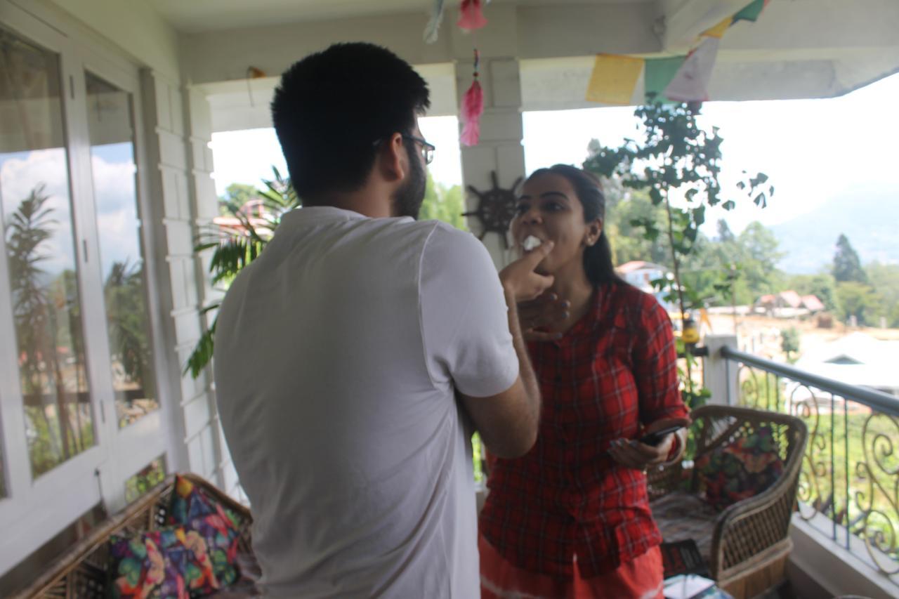 Mansarover Home Stay Kalimpong Ngoại thất bức ảnh