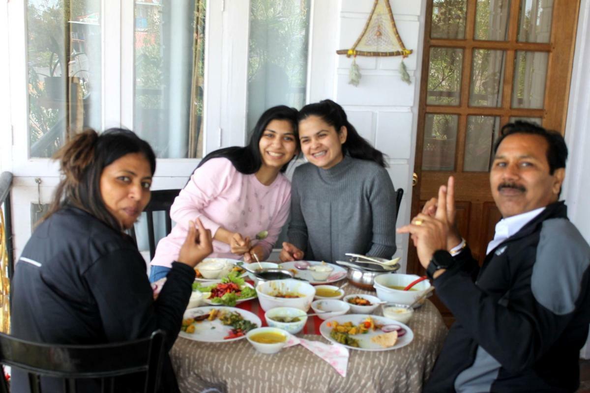 Mansarover Home Stay Kalimpong Ngoại thất bức ảnh